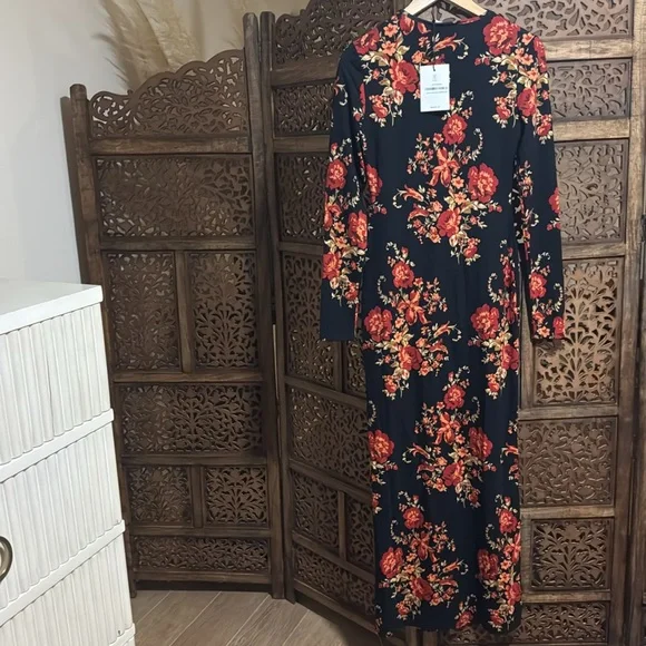 NEW NWT Reformation Tommie Admire Black Red Floral Dress Dresses